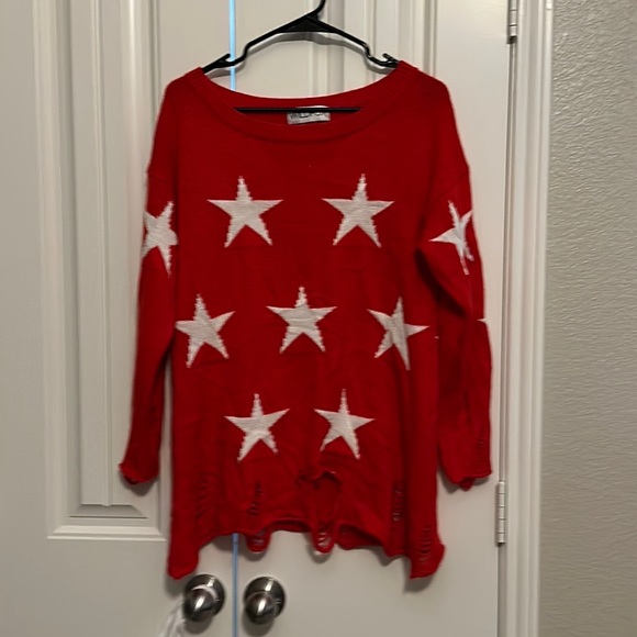 New with Tags Wildfox Couture Seeing Stars Lennon Sweater in Red - small - Picture 1 of 4